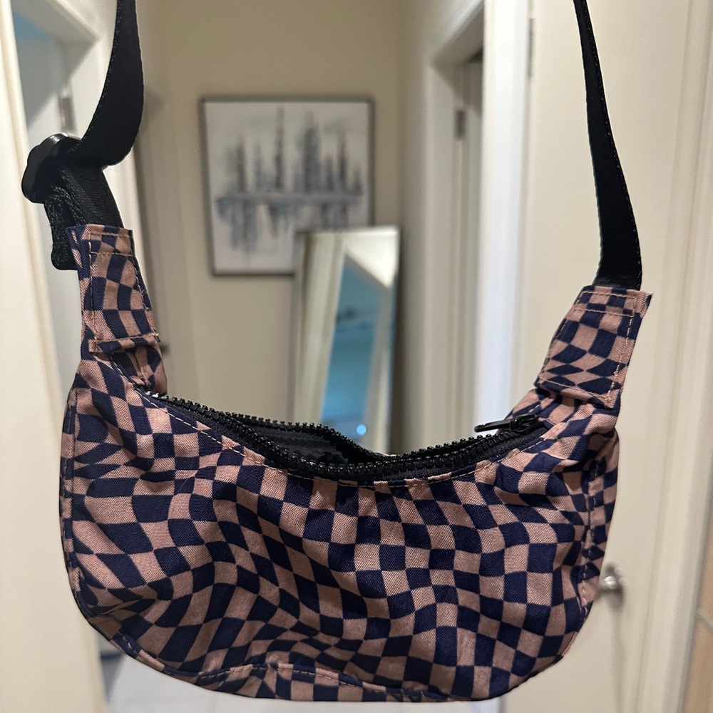 Baggu MINI trippy crescent